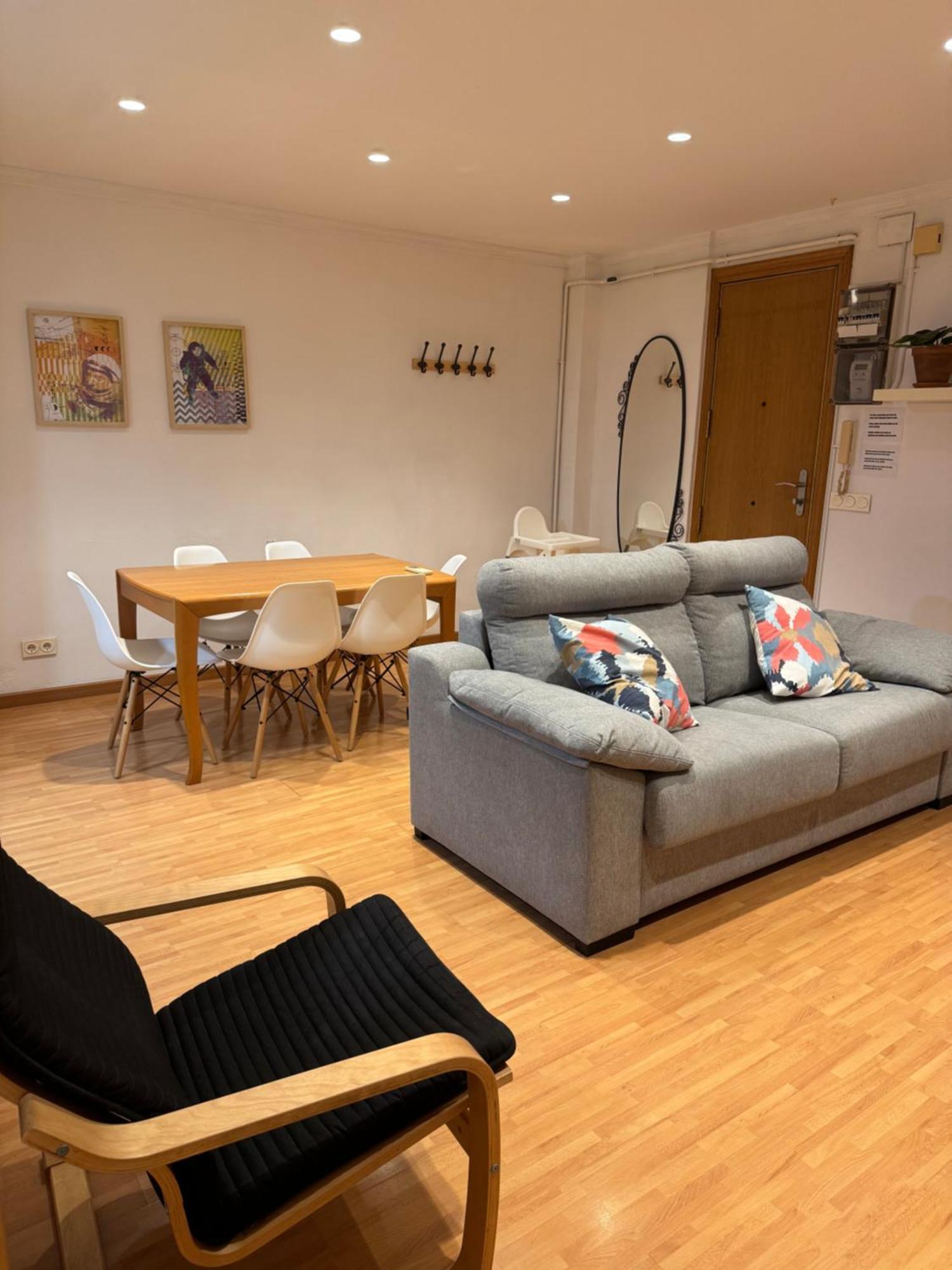 Acogedor Piso En Barcelona Apartment Exterior photo